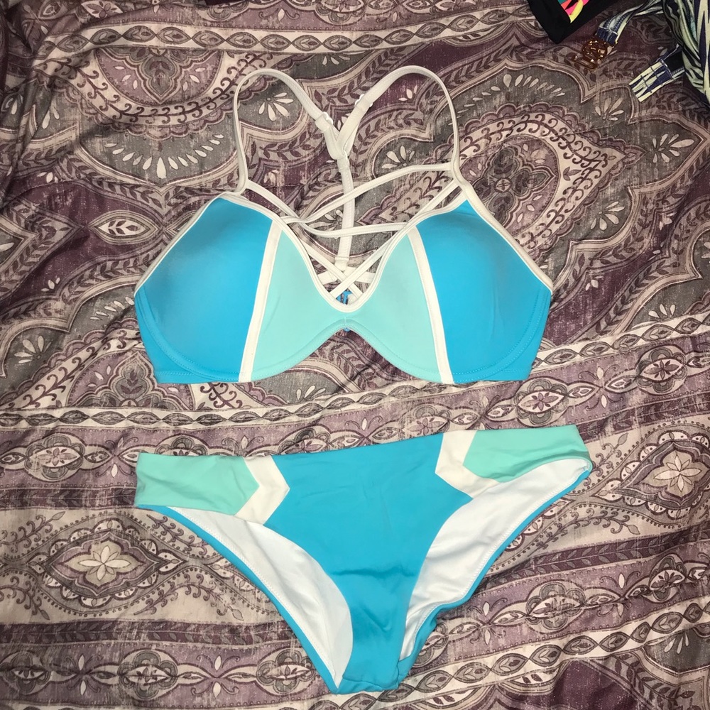 VS Bikini Set